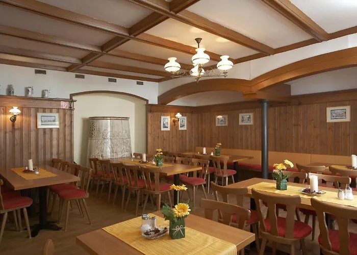 Altstadt-hotel Zieglerbraeu Отель