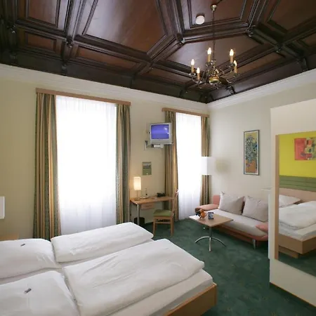 Altstadt-hotel Zieglerbraeu Hotel
