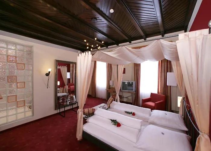 Altstadt-hotel Zieglerbraeu
