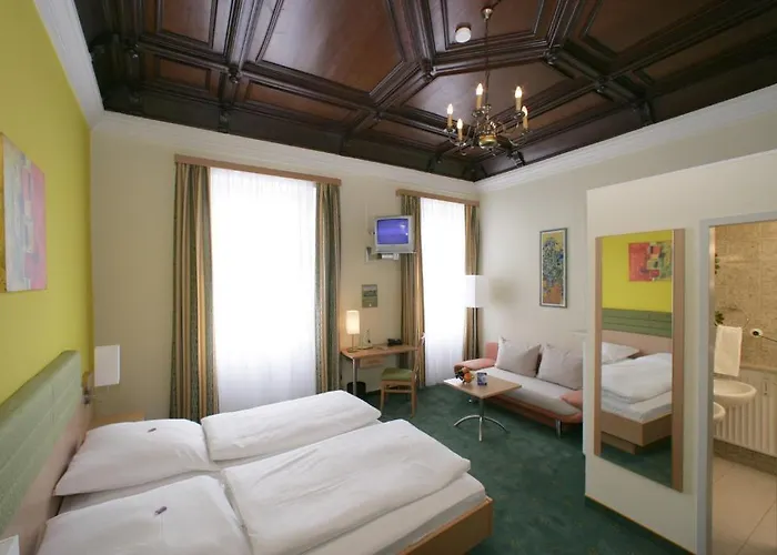 Altstadt-hotel Zieglerbraeu Hotel